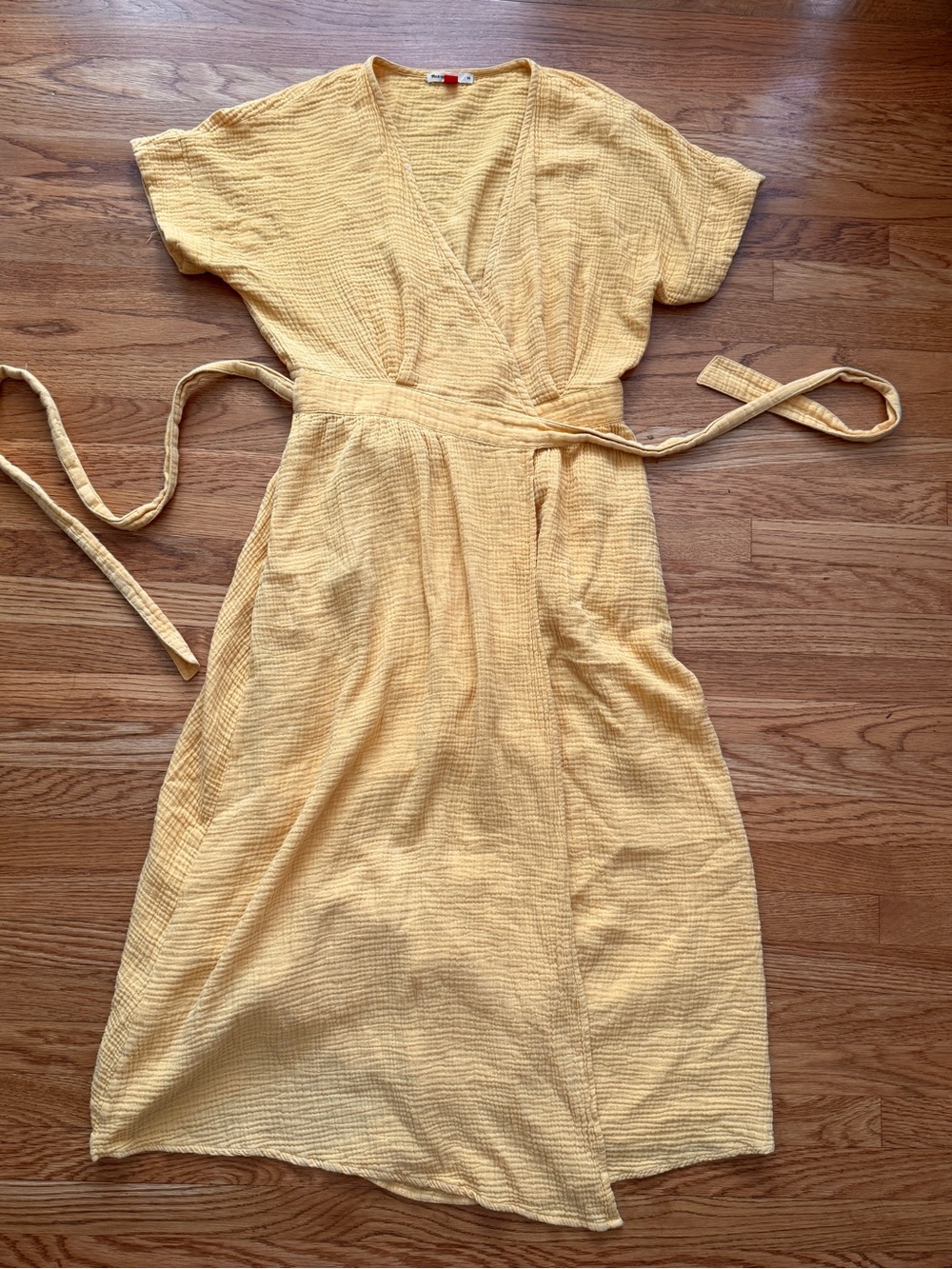 Marine Layer yellow Valencia wrap dress M - Picture 7 of 12
